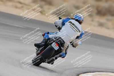 media/Dec-17-2022-SoCal Trackdays (Sat) [[224abd9271]]/Turn 10 Backside (120pm)/